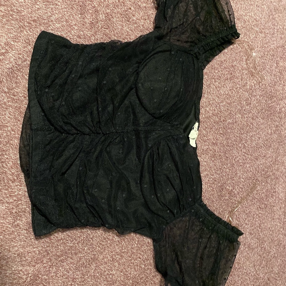 Crop top